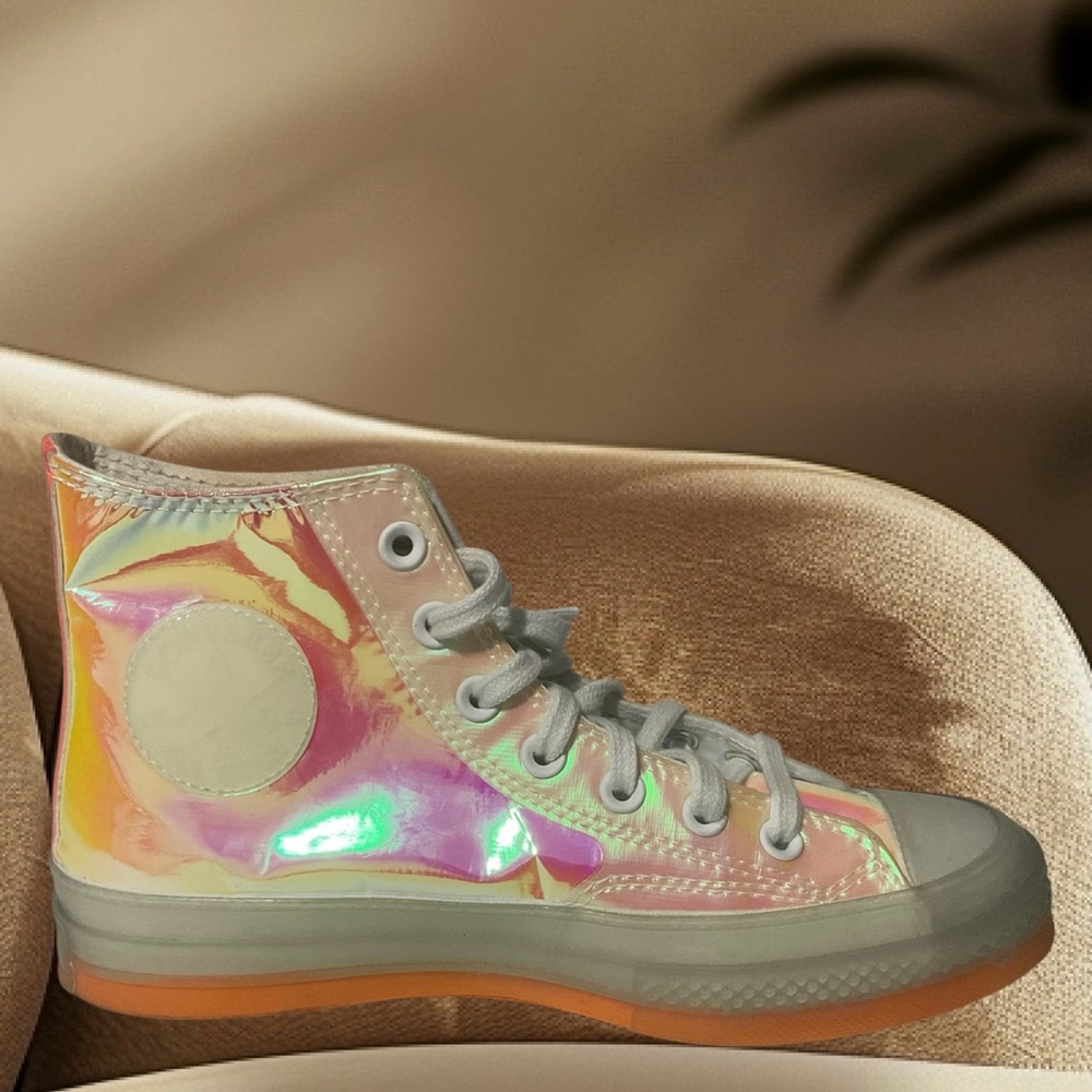 Converse Chuck Taylor White High-Tops